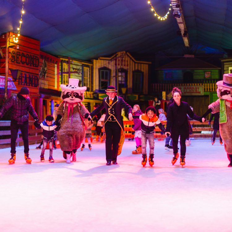 Western village schaatsen